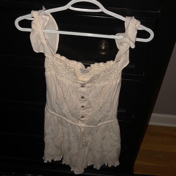 Romper - Picture 2 of 3